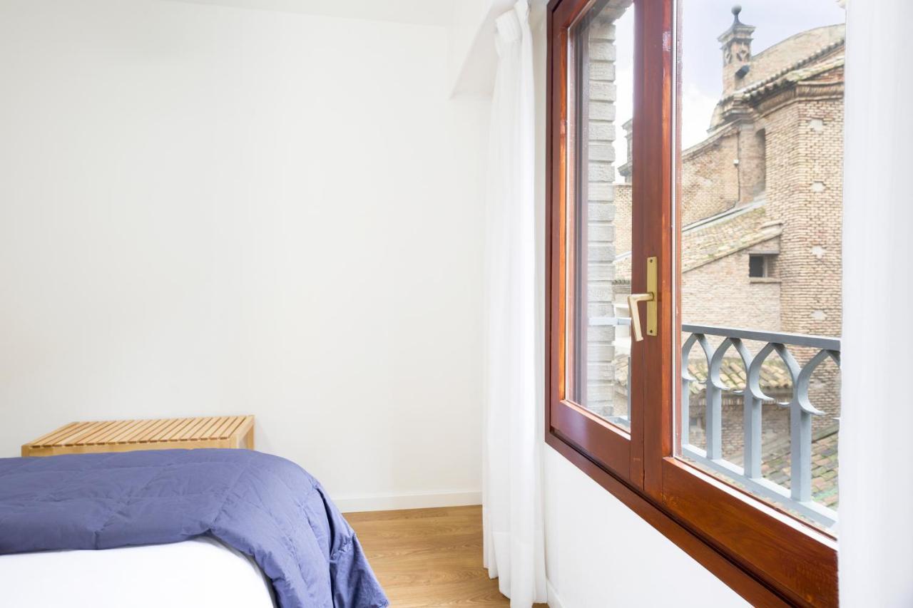Apartamento Con Vistas En Centro Historico Zaragoza Exterior photo